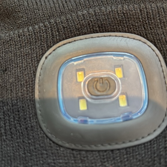 Copper Fit Workgear Rechargeable LED Beanie, 3 light settings,reflective strip - Picture 3 of 8